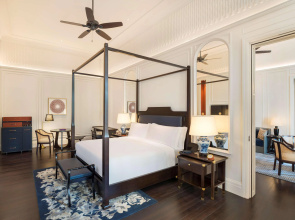 Raffles Singapore