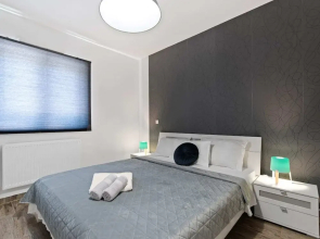 Modern Villa With Pool, Covered Terrace and sea View