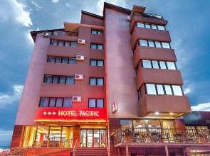 Lira Pacific Aparthotel