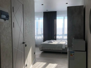 Studio apartment on Karl Marx street 304B