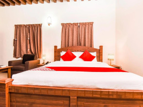 Capital O160 Lumbini Dream Garden Guest House LLC