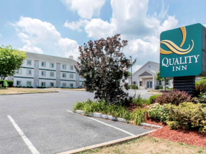 Days Inn by Wyndham Penn State