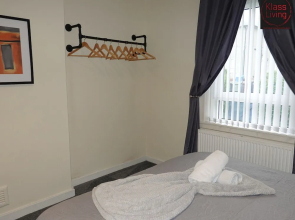 One Bedroom Apartment by Klass Living Serviced Accommodation Blantyre - Welsh Drive Apartment with Wifi