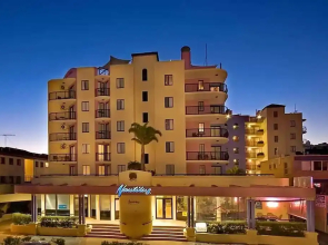Asiatic Suite at Nautilus Mooloolaba