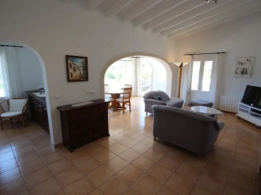 Golondrina - panoramic hillside holiday house in Moraira