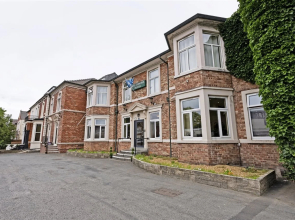 OYO The Baltimore Hotel