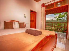Ëlla Breeze Homestay