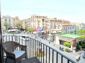 Piazza Tasso B&B