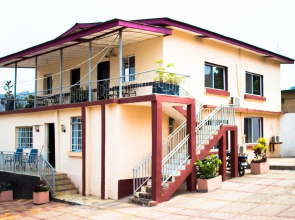 Jam Lodge Hotel & Suites