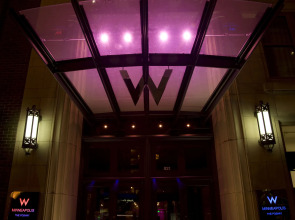 W Minneapolis - The Foshay