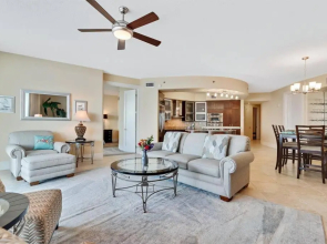 Bella Luna 207 - Spectacular views of Ole River & Private Boat Slip Available*!