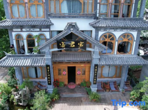 Kejunjia Hostel