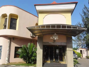 Solitude Hotel Victoria Island