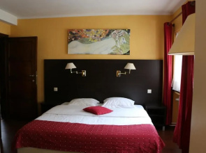 HôTEL AU DUC DE BOUILLON