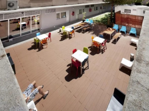 Residencia Universitaria Resa La Ciutadella -Campus Accomodation