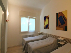 Tranquil Seaside Villa in Lignano Pineda