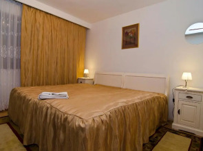 Casa Lucretia