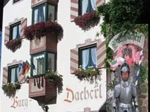 Burgdacherl Garni