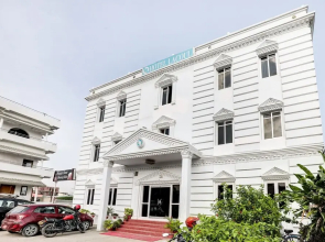OYO 582 Hotel Lacoul