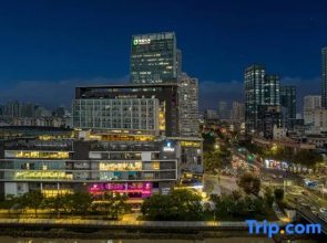 ReMAX Remai Electronics Competition Hotel (Ningbo Chenghuang Temple Tianyi Square)