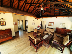 Phelwana Game Lodge
