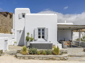Cozy villa Amanda in Mykonos