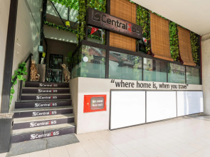 Central 65 Hostel & Cafe (SG Clean Certified)