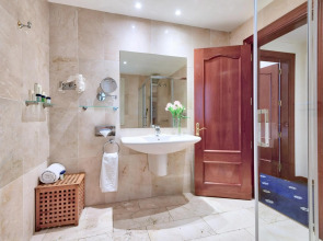 Hotel Roger de Lluria Barcelona