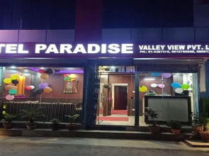 MeroStay  140 Hotel Paradise