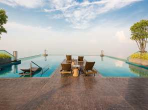 Wongamat Tower Apartments by GrandisVillas