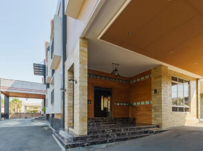 RedDoorz Resort Premium @ Sangkan Hurip Kuningan