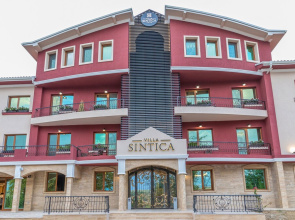 Villa Sintica