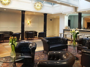 Отель Pierre Milano