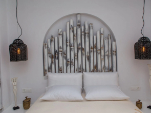 Naxian Lounge Villas