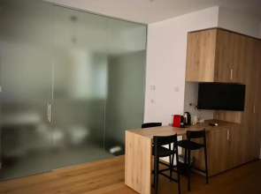 V Suite
