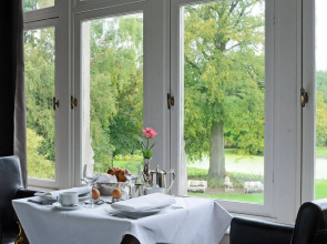 Hotel Lodewijk Van Male