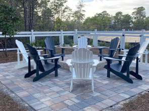 Santa Rosa Home w/ Pool Access - Half Mi to Beach!