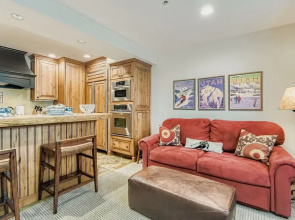 1763 Lakeside Getaway At Deer Valley! 3 Bedroom Home