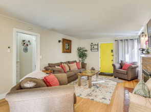 < 1 Mi to University of Oregon: Eugene Home