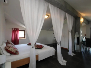 Gracia Apartments