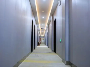 Yiming Hotel
