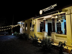 Coconut Creek Homestay