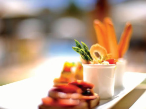 Reef Oasis Beach Resort