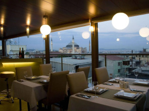 Tan Hotel - Special Class