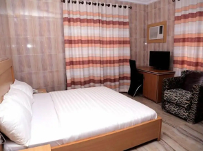 Dekka Hotel