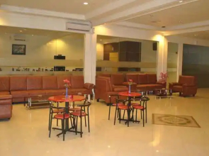 Grand Wisata Hotel