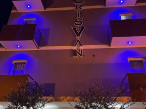 Hotel Crisvan