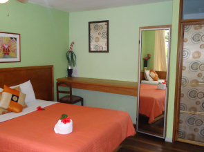 Hotel Mandarina