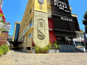Royal Plaza Inn by RAK Rooms