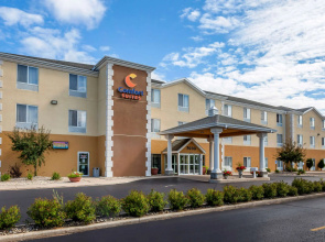 Comfort Suites Escanaba West